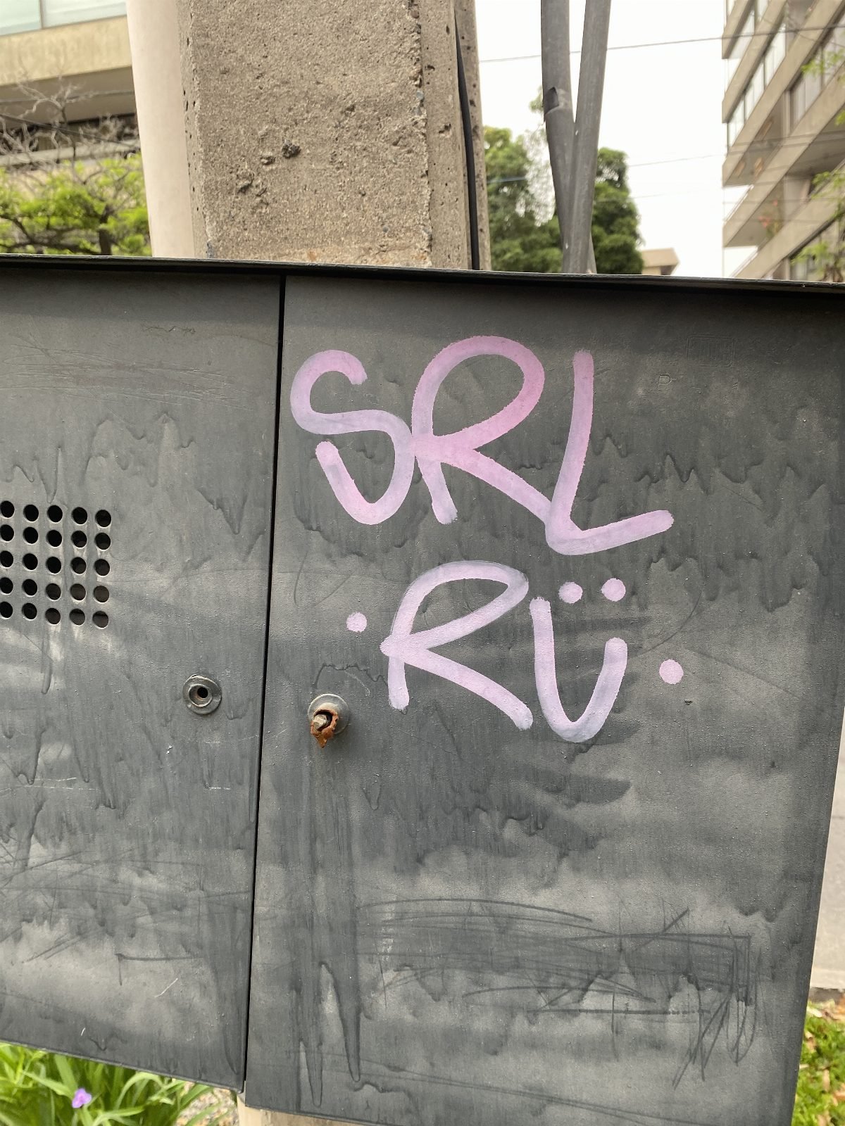 Grafiti de SRLRÜ